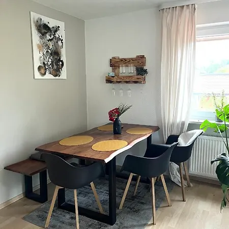 Sonnige Koenigsdorf A Holzer Apartmán Konigsdorf