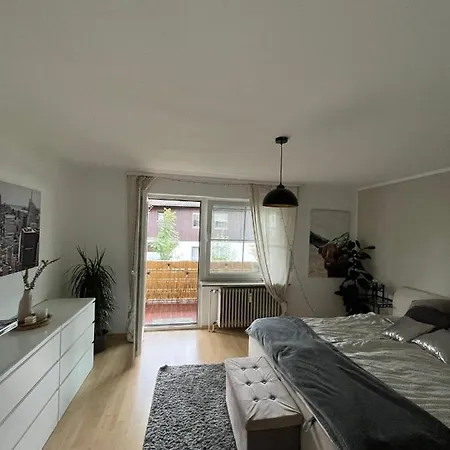 Sonnige Koenigsdorf A Holzer Apartmán